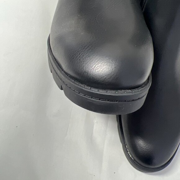 b.o.c. Black Ankle Booties elastic Sides Pull on Durable Soles New - Picture 2 of 10